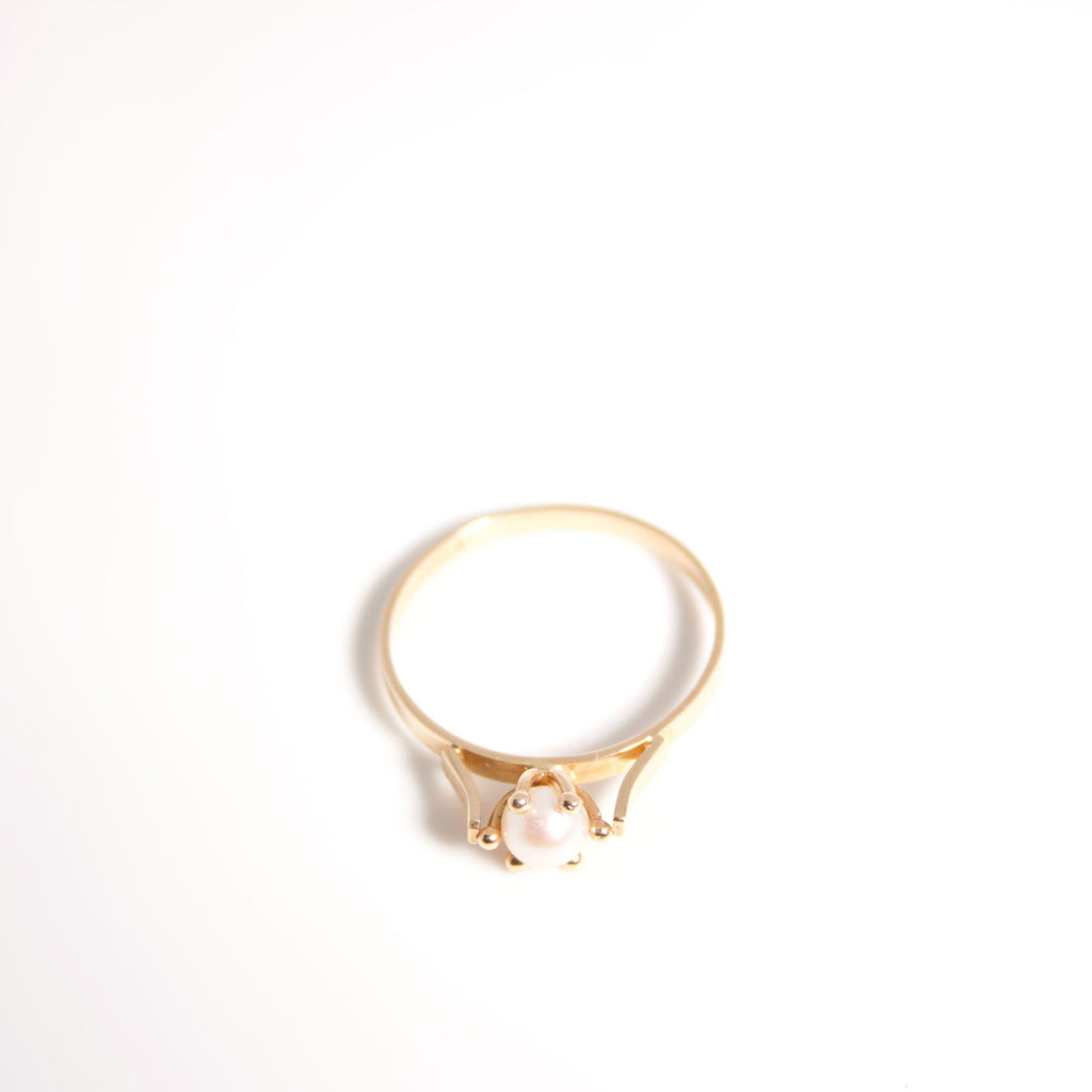 Anillo oro rosa y perla