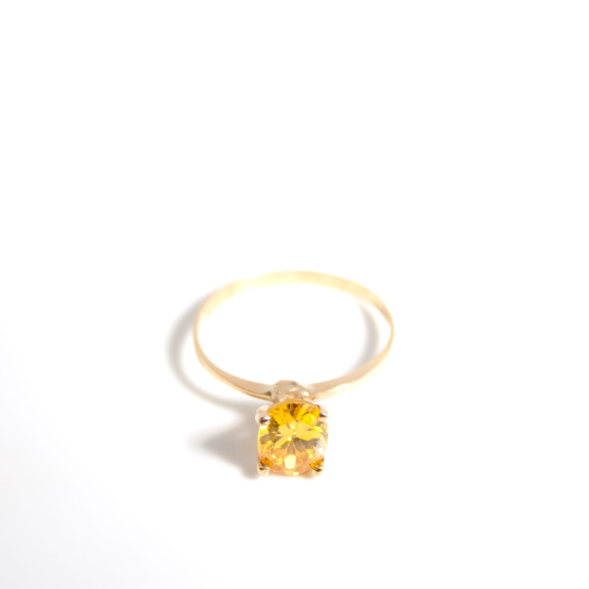 Anillo topacio citrino oro amarillo