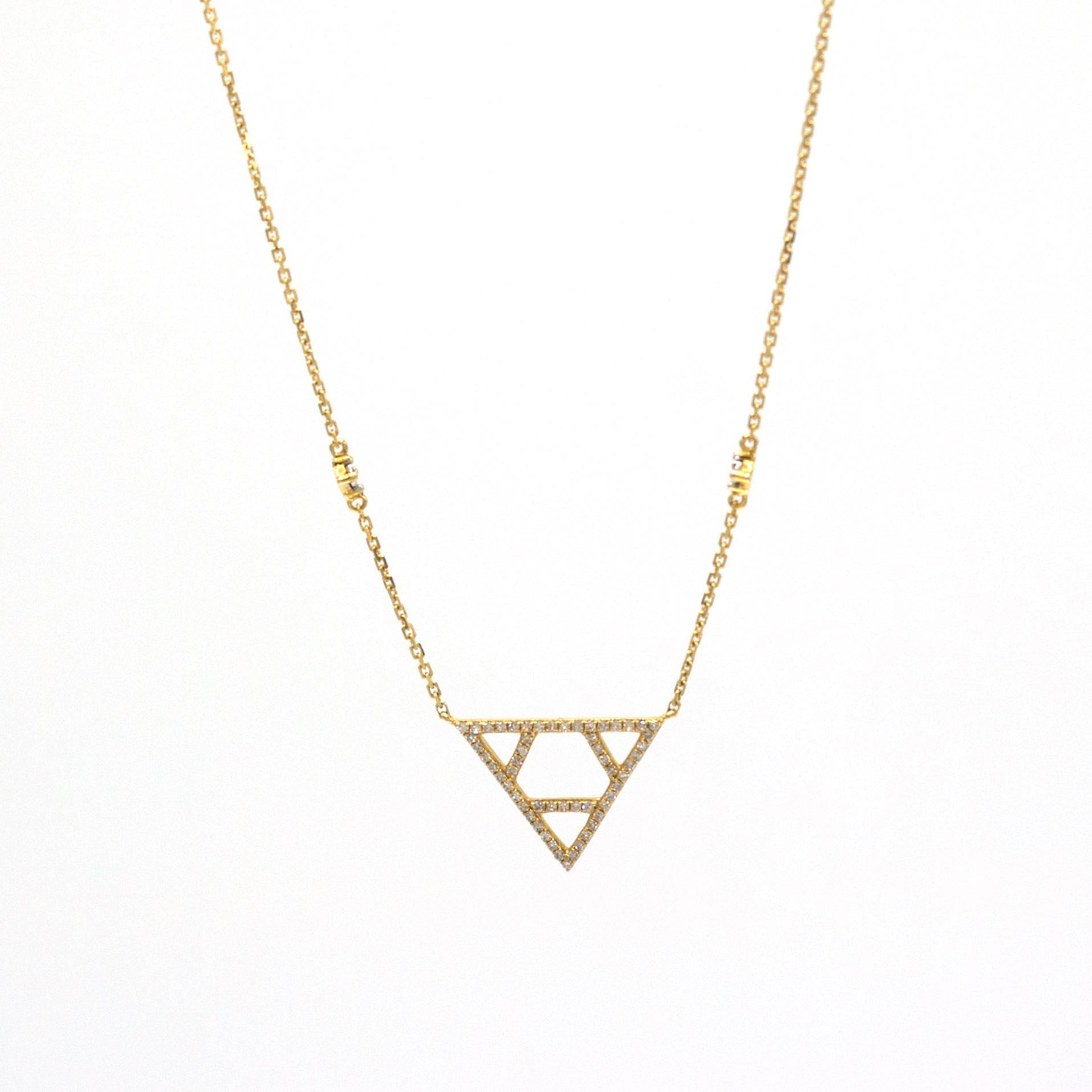 Colgante Oro amarillo triangular