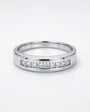 Anillo Oro blanco y brillantes princess cut