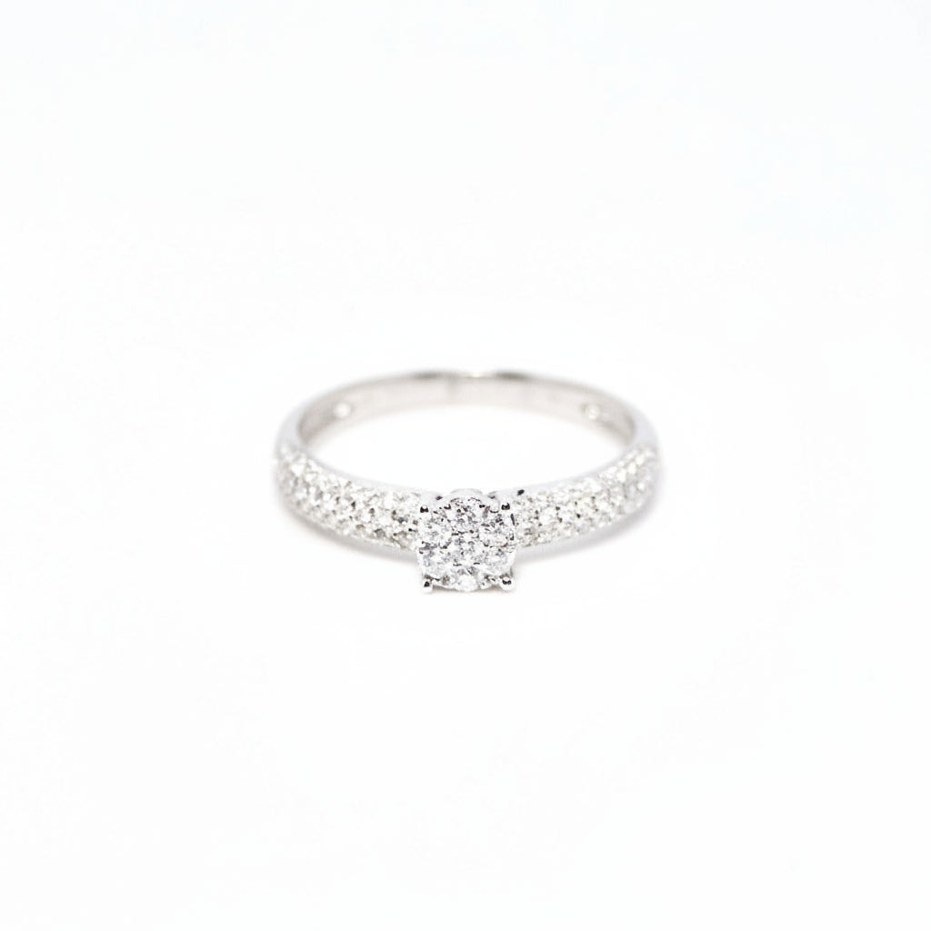Anillo oro blanco cuerpo bombé