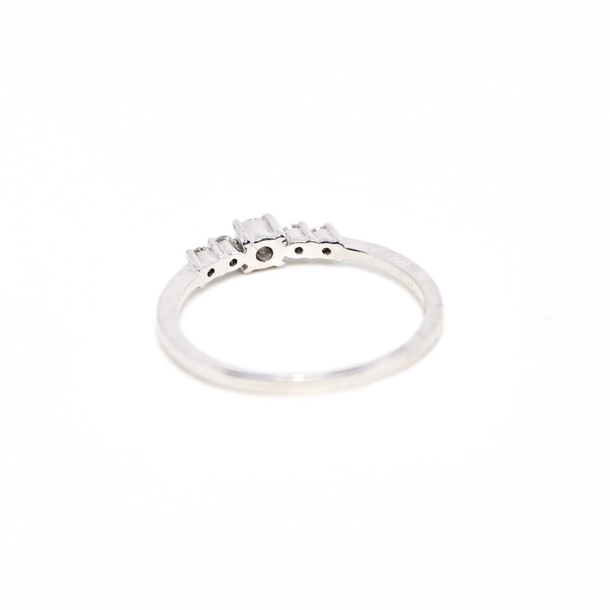 Anillo oro blanco rivier