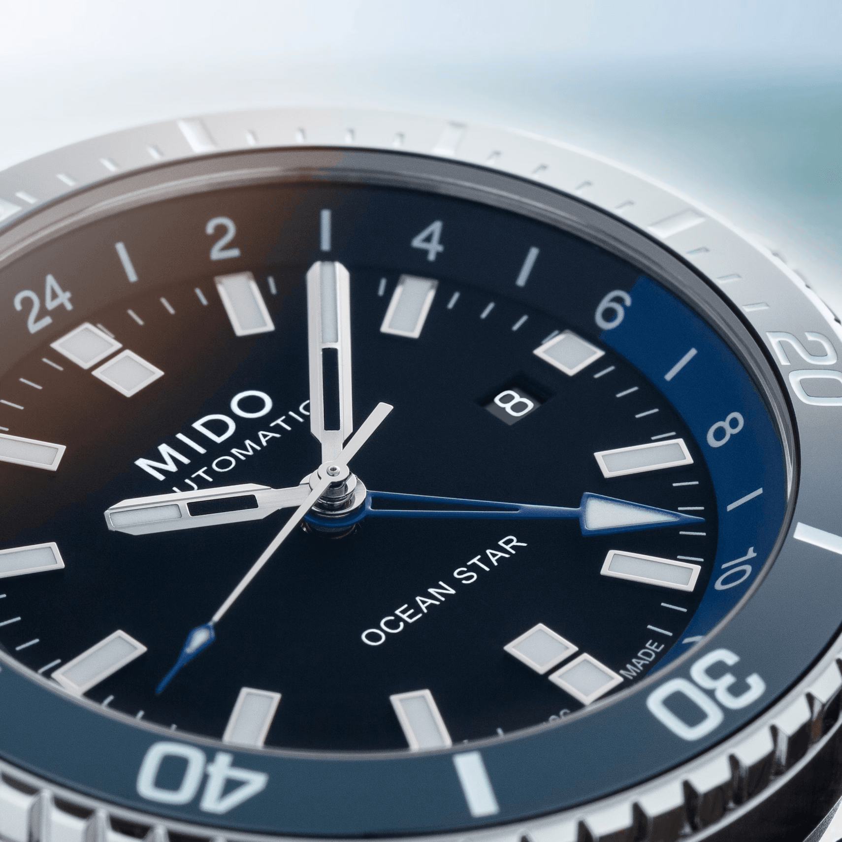MIDO OCEAN STAR GMT M026.629.17.051.00